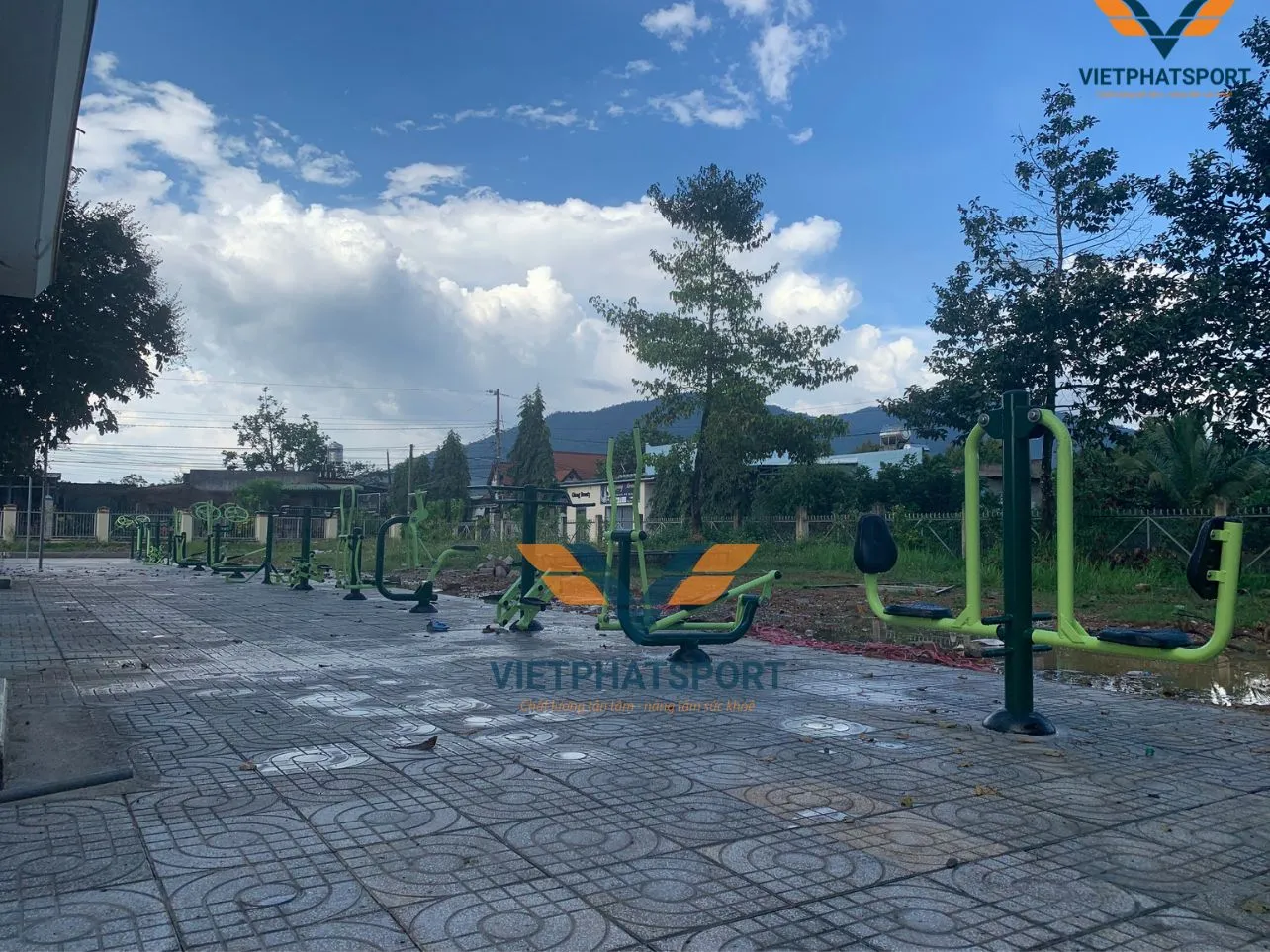 45 Thiết bị thể thao ngoài trời được UBND xã Hà Lâm lắp đặt trên địa bàn xã