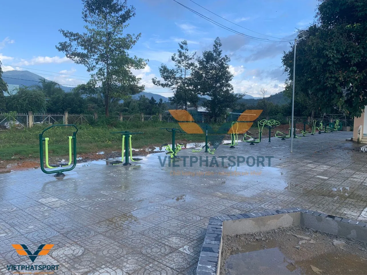 45 Thiết bị thể thao ngoài trời được UBND xã Hà Lâm lắp đặt trên địa bàn xã