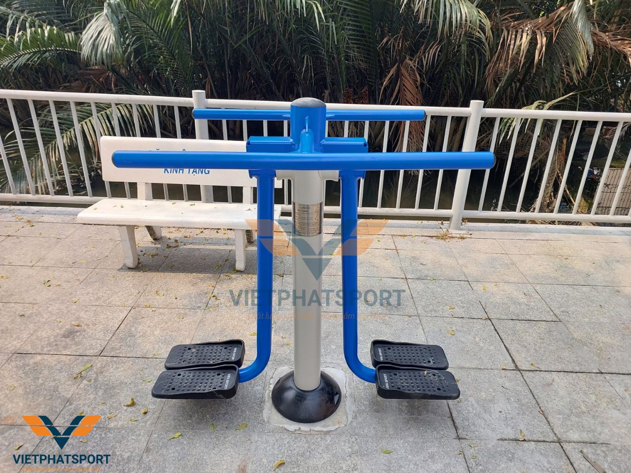 Chung cư Hưng Lộc Phát, TP. HCM - tô điểm không gian sống với các thiết bị thể thao ngoài trời