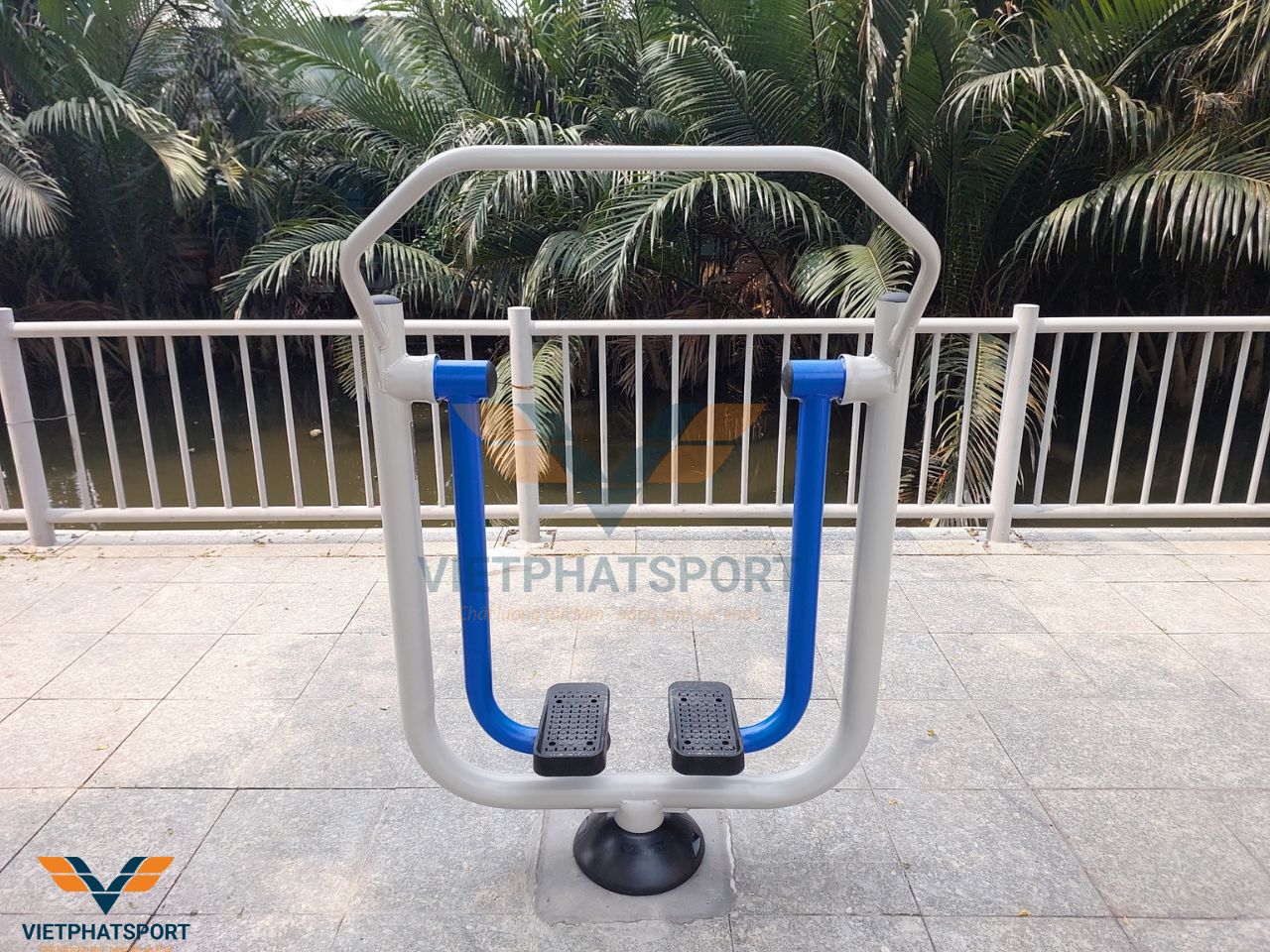 Chung cư Hưng Lộc Phát, TP. HCM - tô điểm không gian sống với các thiết bị thể thao ngoài trời