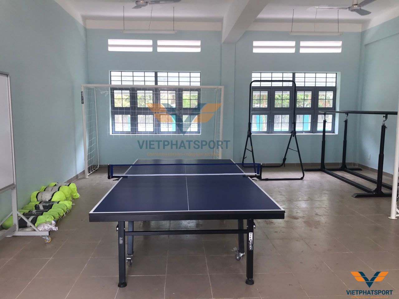 Dụng cụ thể thao học đường đã được BGH Trường THCS Long Đức, Đồng Nai đầu tư lắp đặt cho học sinh