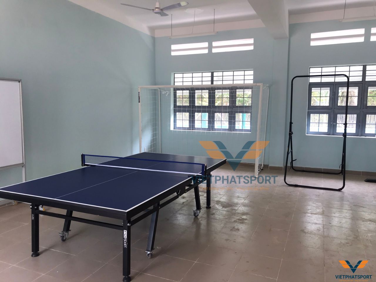 Dụng cụ thể thao học đường đã được BGH Trường THCS Long Đức, Đồng Nai đầu tư lắp đặt cho học sinh