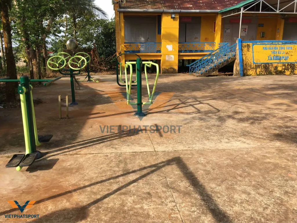 Thi Công Máy Tập Công Viên UBND Xã Bù Gia Mập, Bình Phước