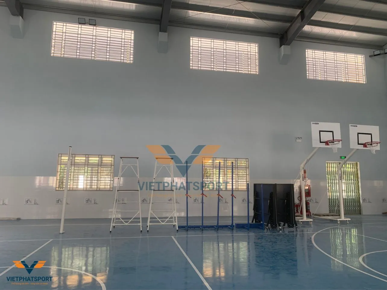 Trường THPT Thanh Tuyền, Bình Dương mua sắm thiết bị thể thao cho nhà thi đấu đa năng