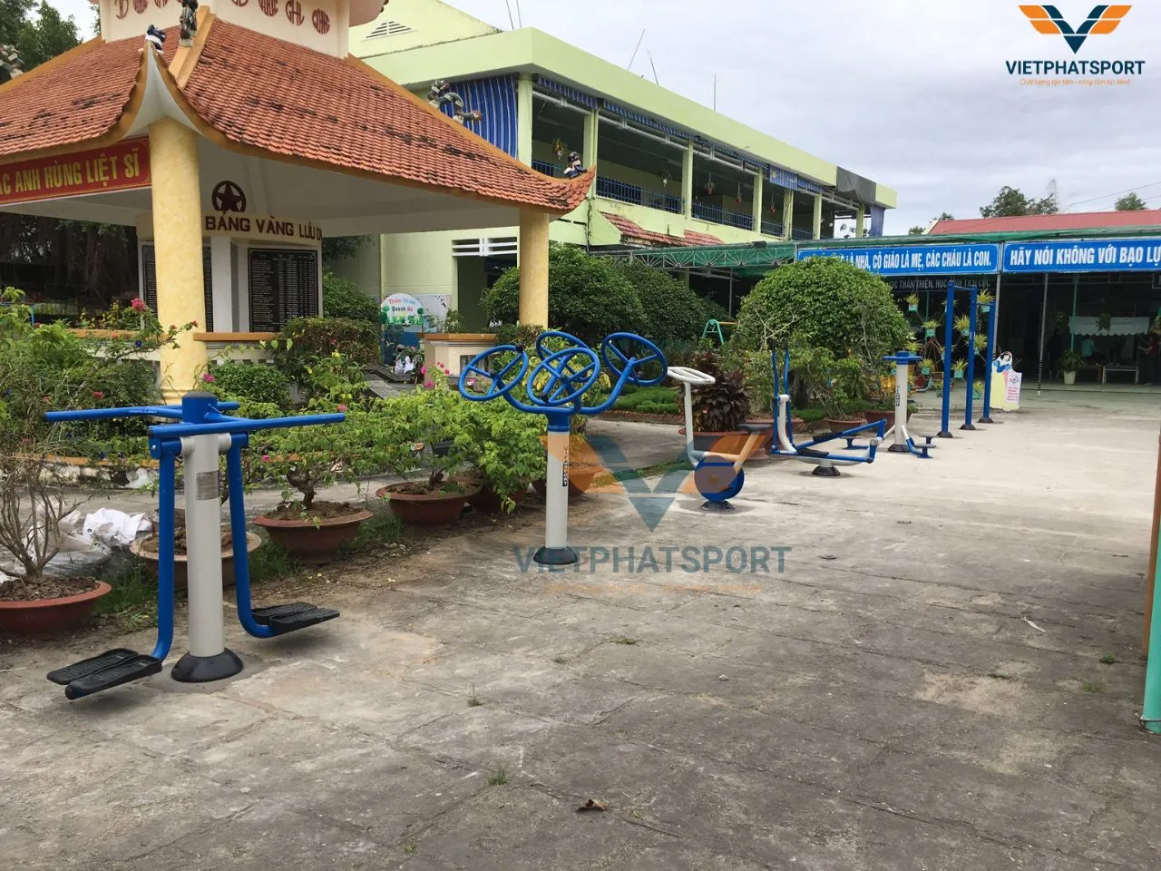 UBND Xã Vĩnh Bình, Bạc Liêu đầu tư Thiết bị thể dục ngoài trời để phục vụ cho bà con