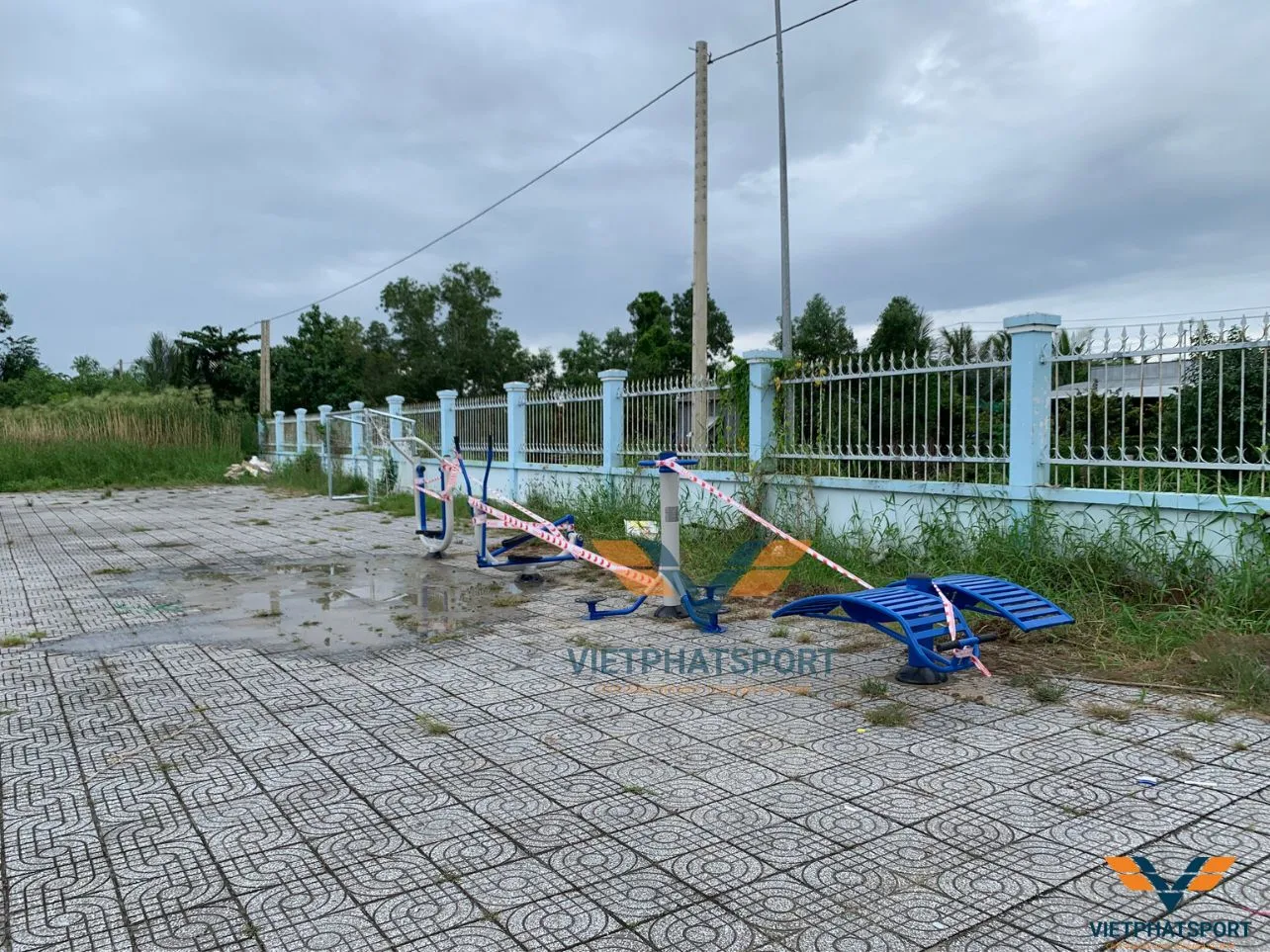 Việt Phát Sport được UBND xã Thông Lạc - Cà Mau tin tưởng chọn làm nhà thầu cung cấp thiết bị thể dục ngoài trời