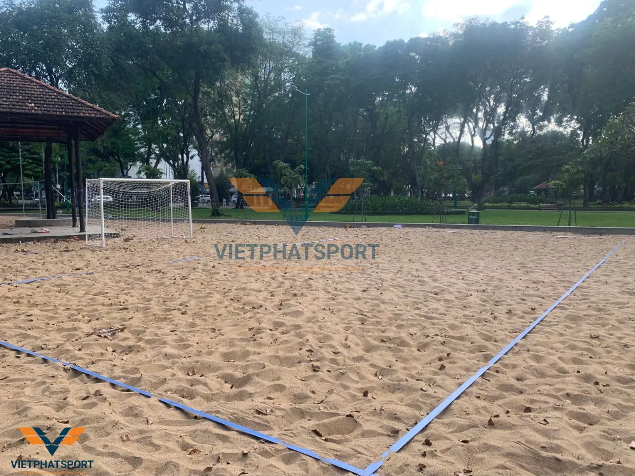 Việt Phát Sport hoàn thành thi công sân và lắp đặt các dụng cụ thể thao bãi biển cho công viên Lê Văn Tám, Quận 1, TP. HCM