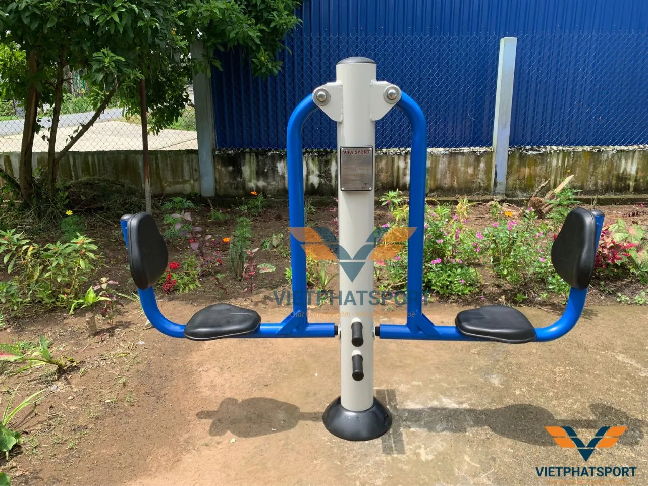 Xã Hòa Định - Tiền Giang đón nhận tiêu chí nông thôn mới với các máy tập thể thao ngoài trời do Việt Phát sport lắp đặt