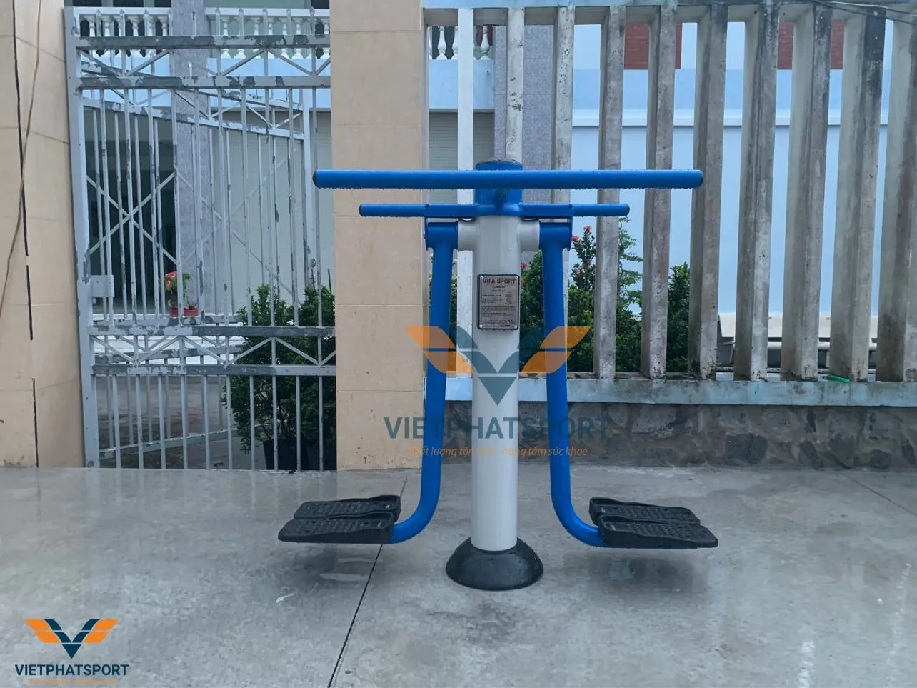 Xã Hòa Định - Tiền Giang đón nhận tiêu chí nông thôn mới với các máy tập thể thao ngoài trời do Việt Phát sport lắp đặt