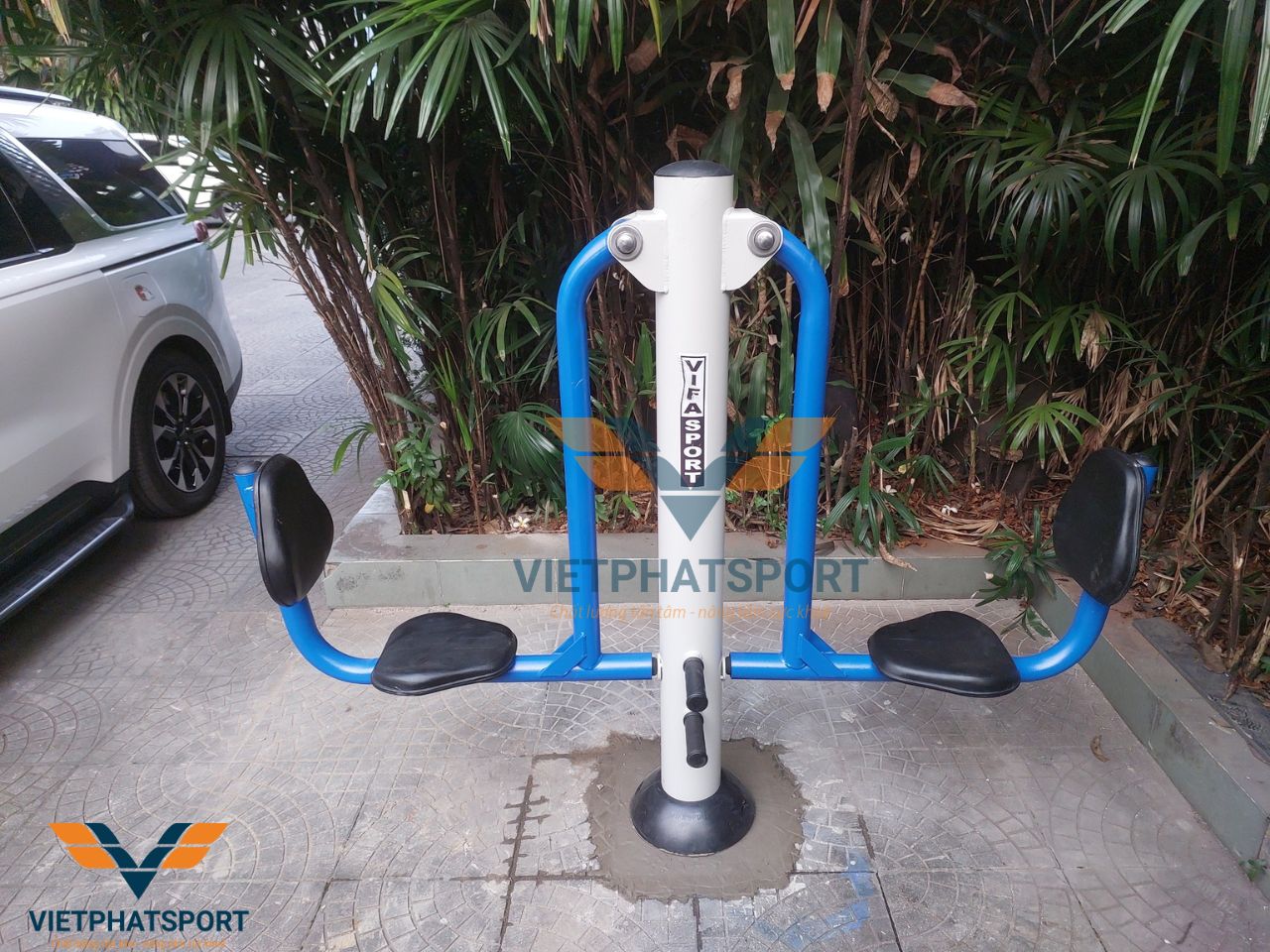 Hoàn thành lắp đặt dụng cụ thể dục ngoài trời tại Chung cư ACB, TP. HCM