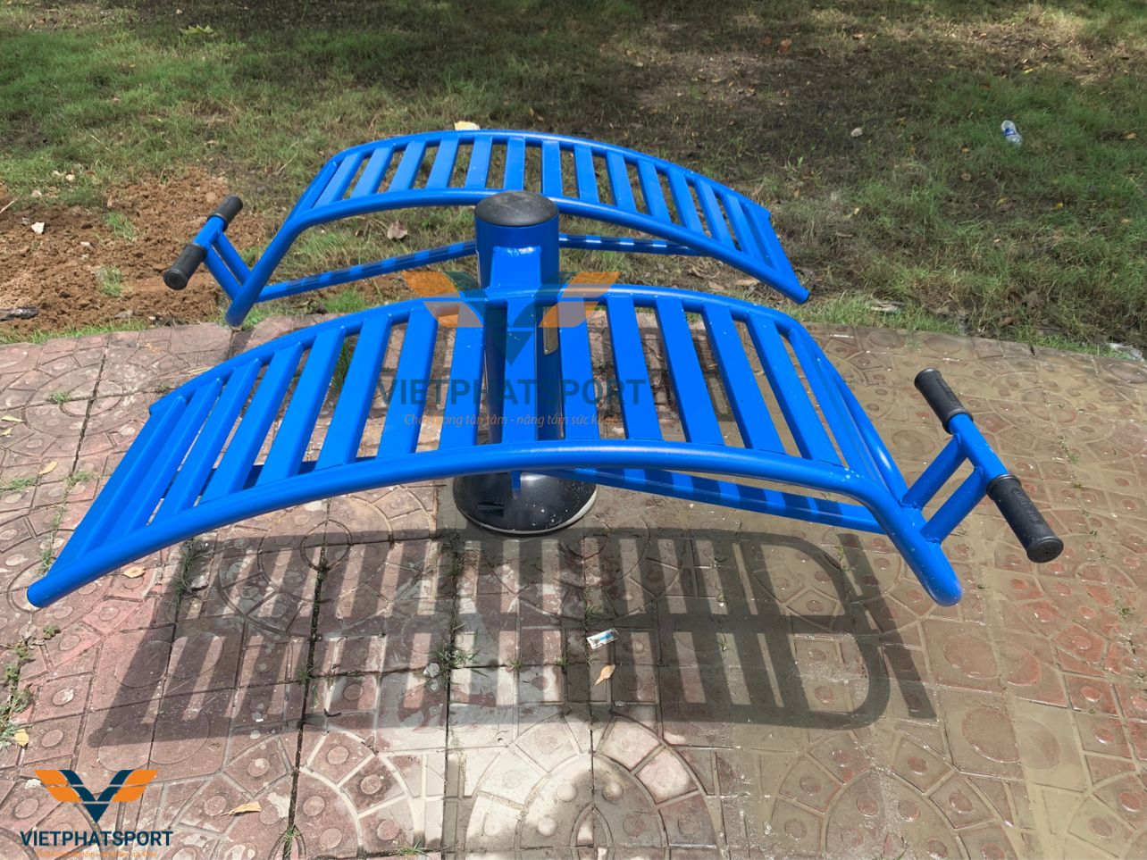 Lắp đặt máy tập công viên tại thị trấn Đông Hải, Bạc Liêu