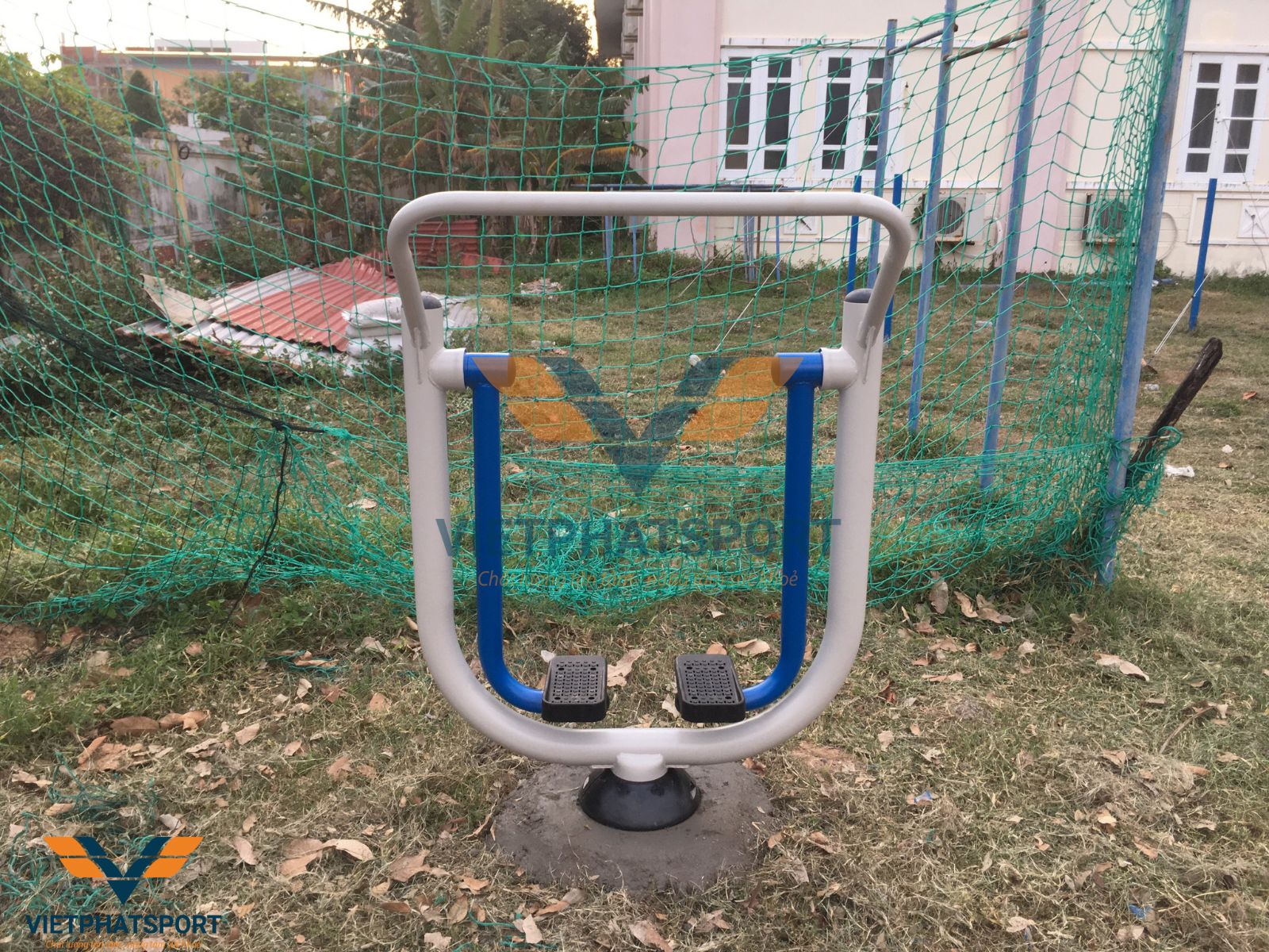 Lắp Đặt Thiết Bị Thể Thao Ngoài Trời Tại Công An Tỉnh Phú Yên