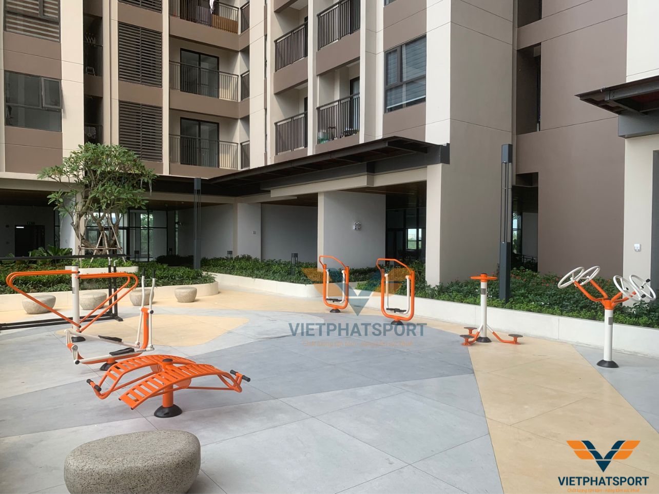 Opal Skyline Trang Bị Thiết Bị Thể Dục Ngoài Trời Cho Cư Dân