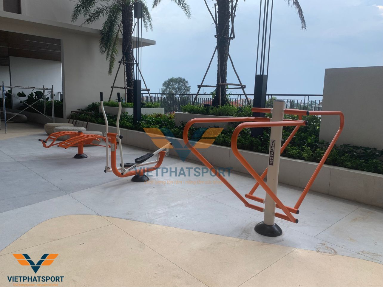 Opal Skyline Trang Bị Thiết Bị Thể Dục Ngoài Trời Cho Cư Dân