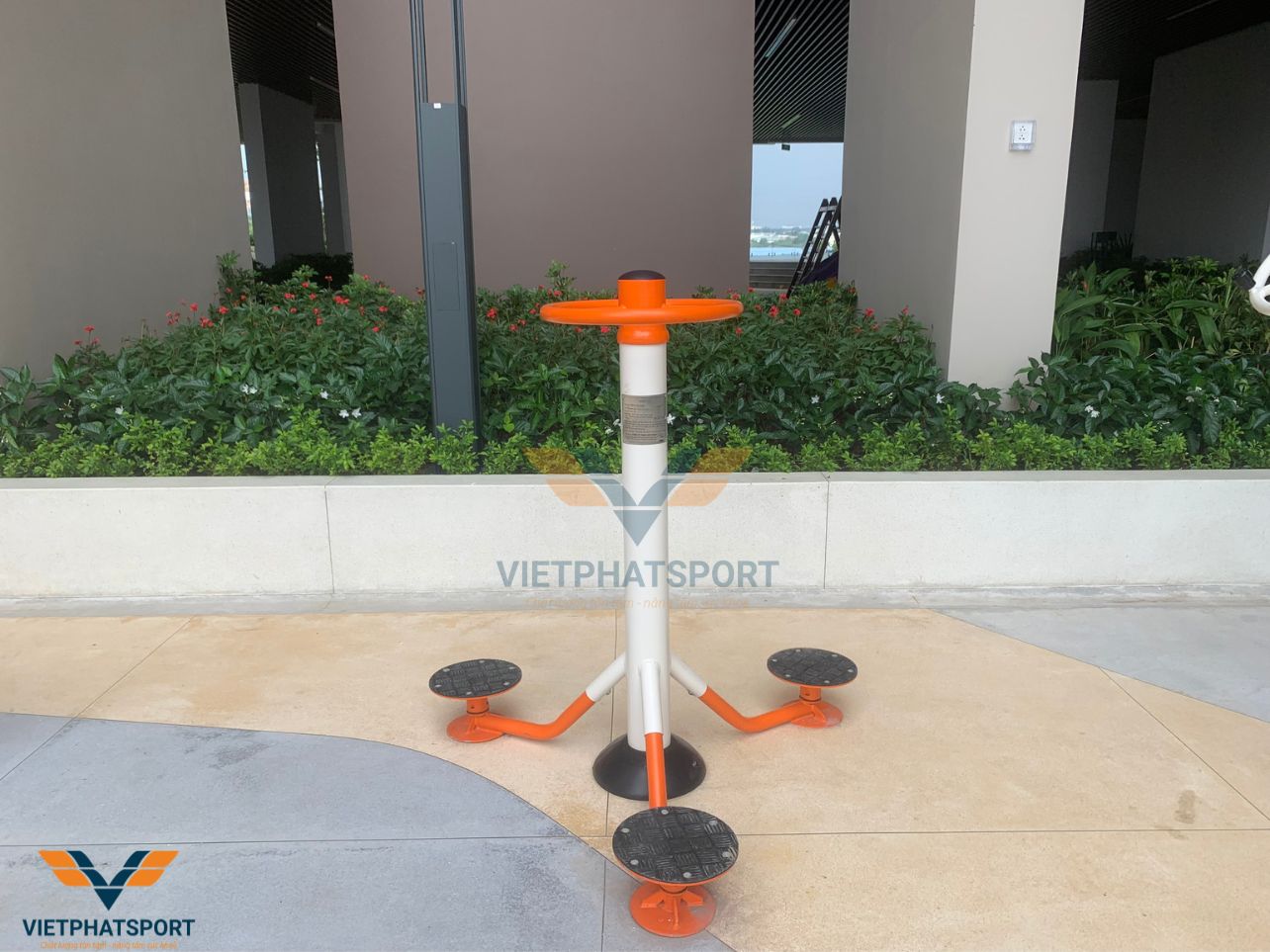 Opal Skyline Trang Bị Thiết Bị Thể Dục Ngoài Trời Cho Cư Dân