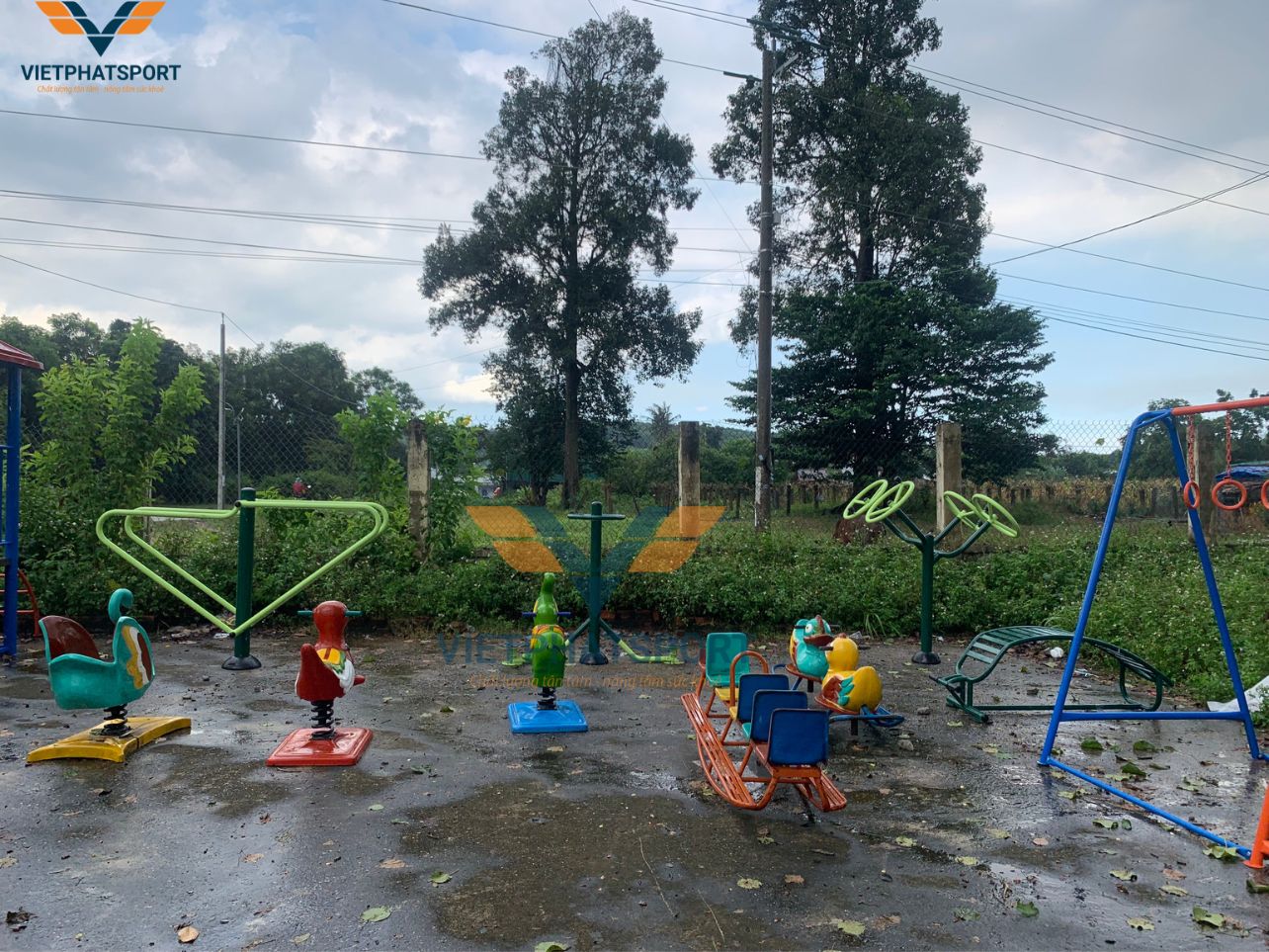 Sở VHTT&DL tỉnh Bình Thuận đầu tư dụng cụ thể thao ngoài trời cho 4 xã trên địa bàn