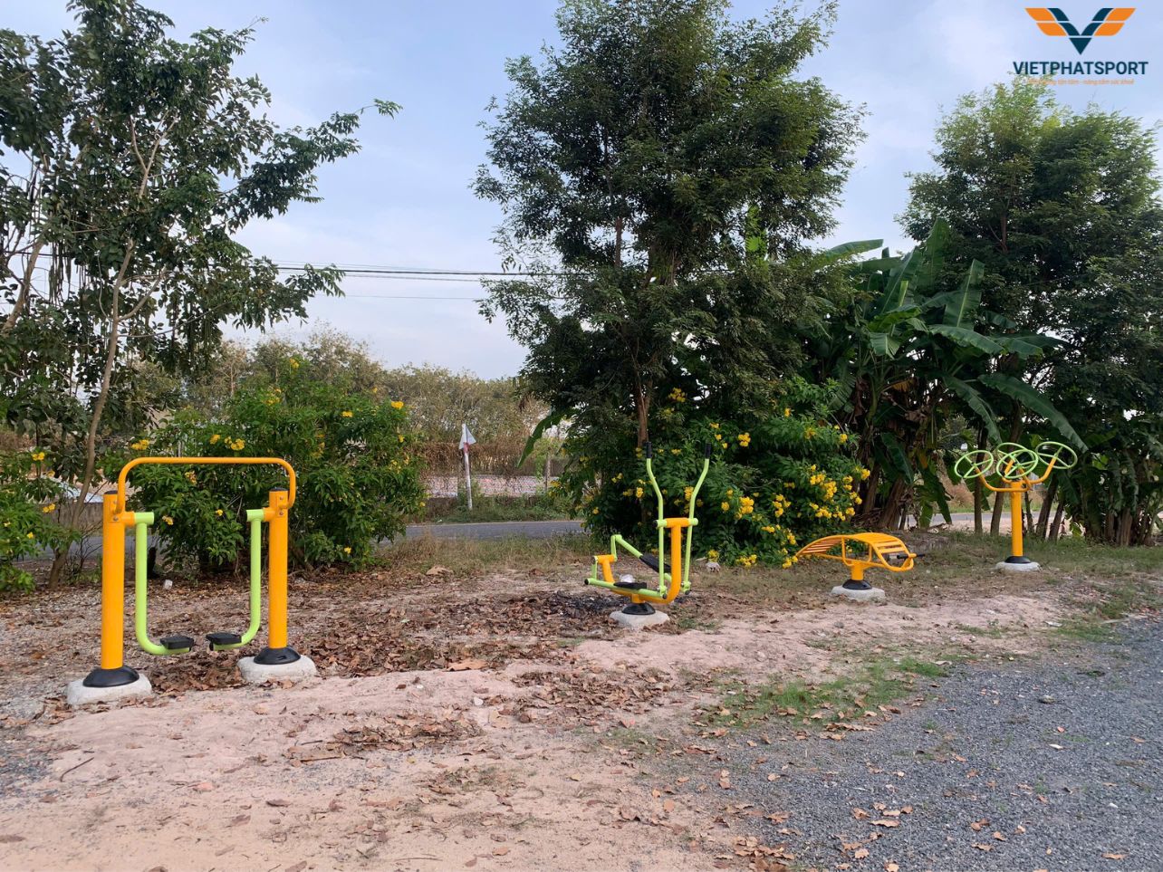 45 Máy tập công viên về với xã Tân Thành, Tây Ninh
