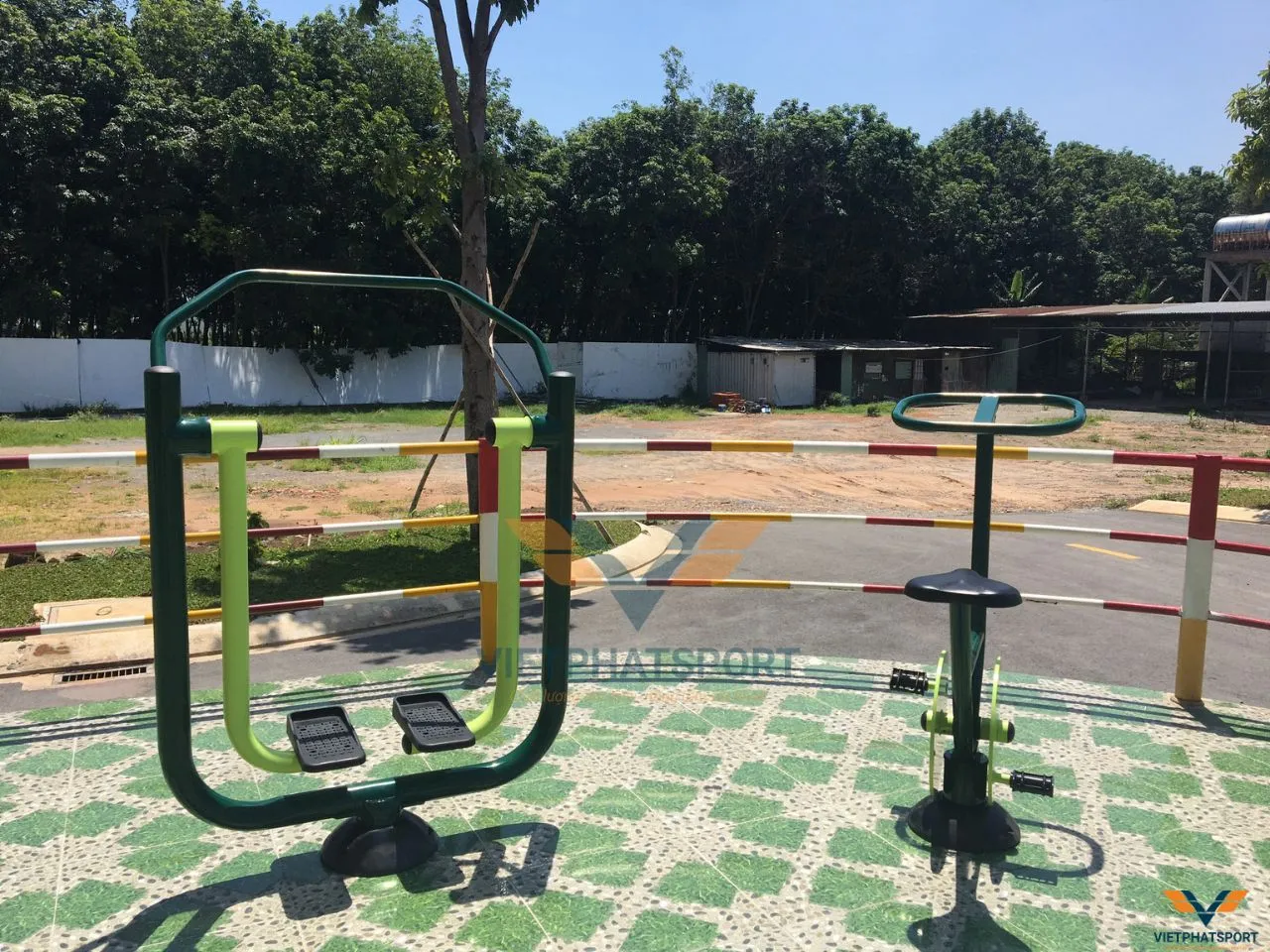 CC Minh Quốc Plaza Nâng Tầm Tiện Ích Với Thiết Bị Thể Dục Ngoài Trời