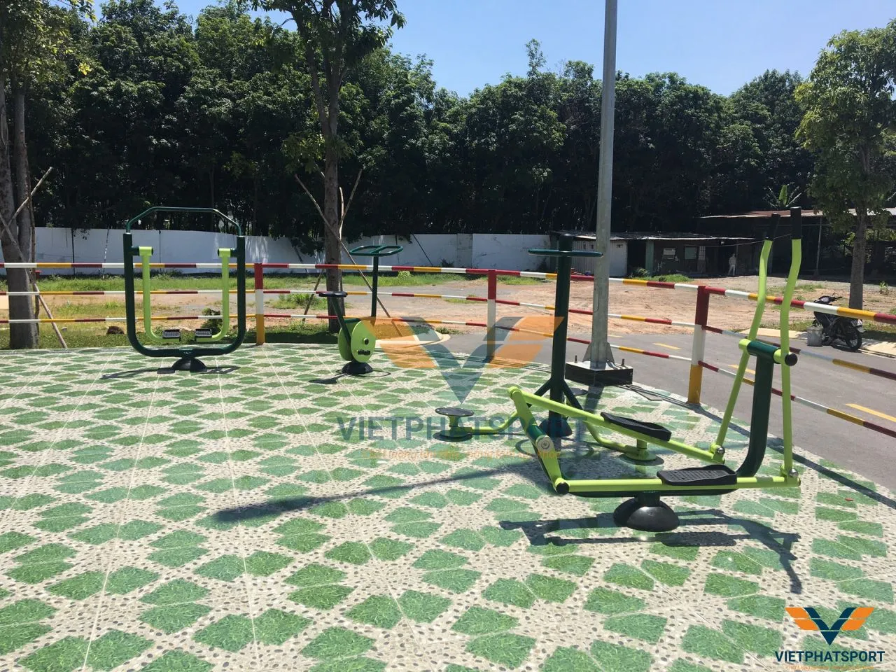 CC Minh Quốc Plaza Nâng Tầm Tiện Ích Với Thiết Bị Thể Dục Ngoài Trời