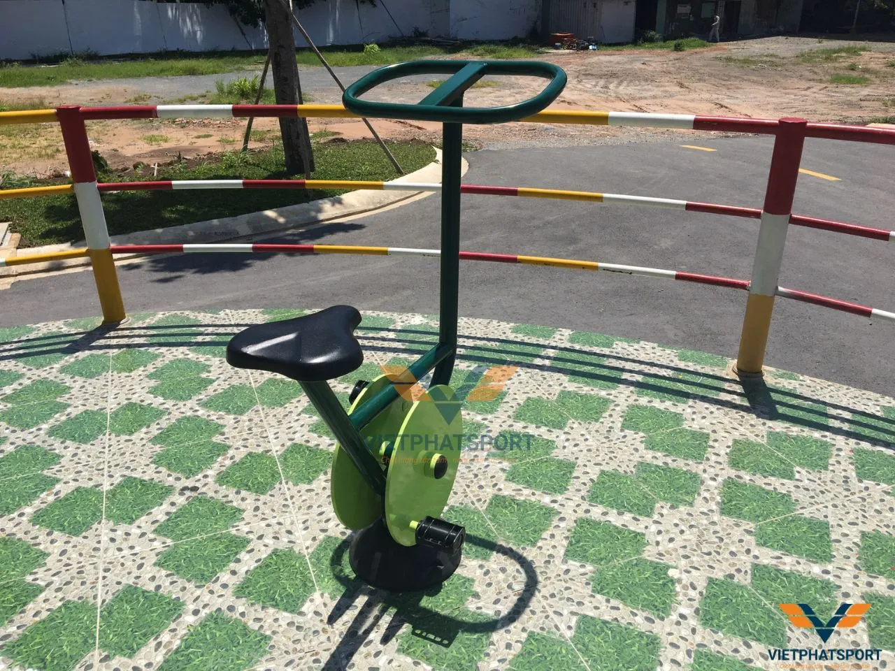 CC Minh Quốc Plaza Nâng Tầm Tiện Ích Với Thiết Bị Thể Dục Ngoài Trời
