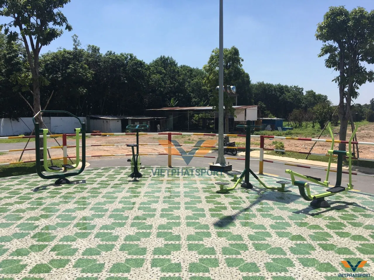 CC Minh Quốc Plaza Nâng Tầm Tiện Ích Với Thiết Bị Thể Dục Ngoài Trời