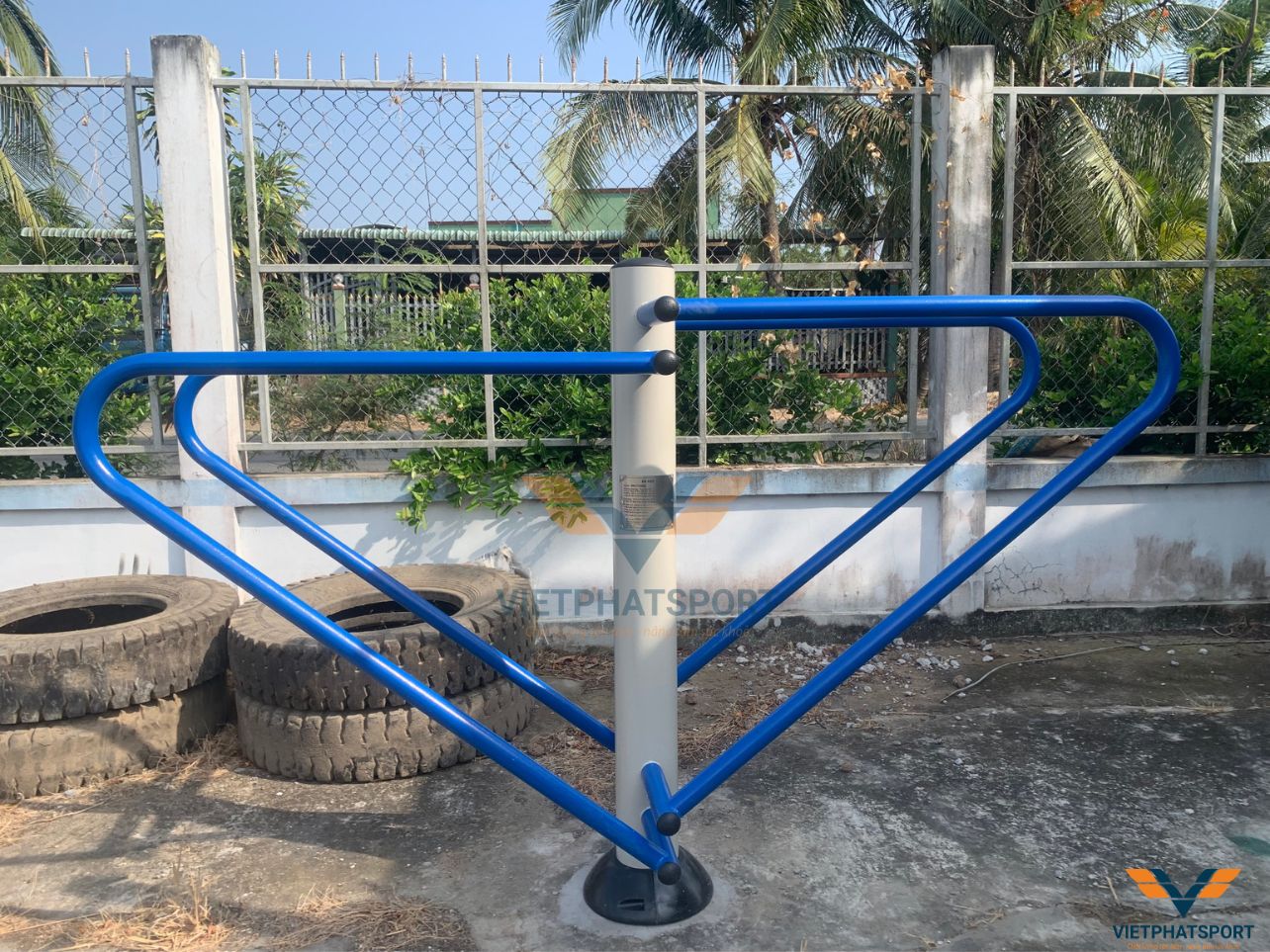 Hoàn Thành Lắp Đặt Máy Tập Công Cộng Tại Xã Bình Phục Nhứt