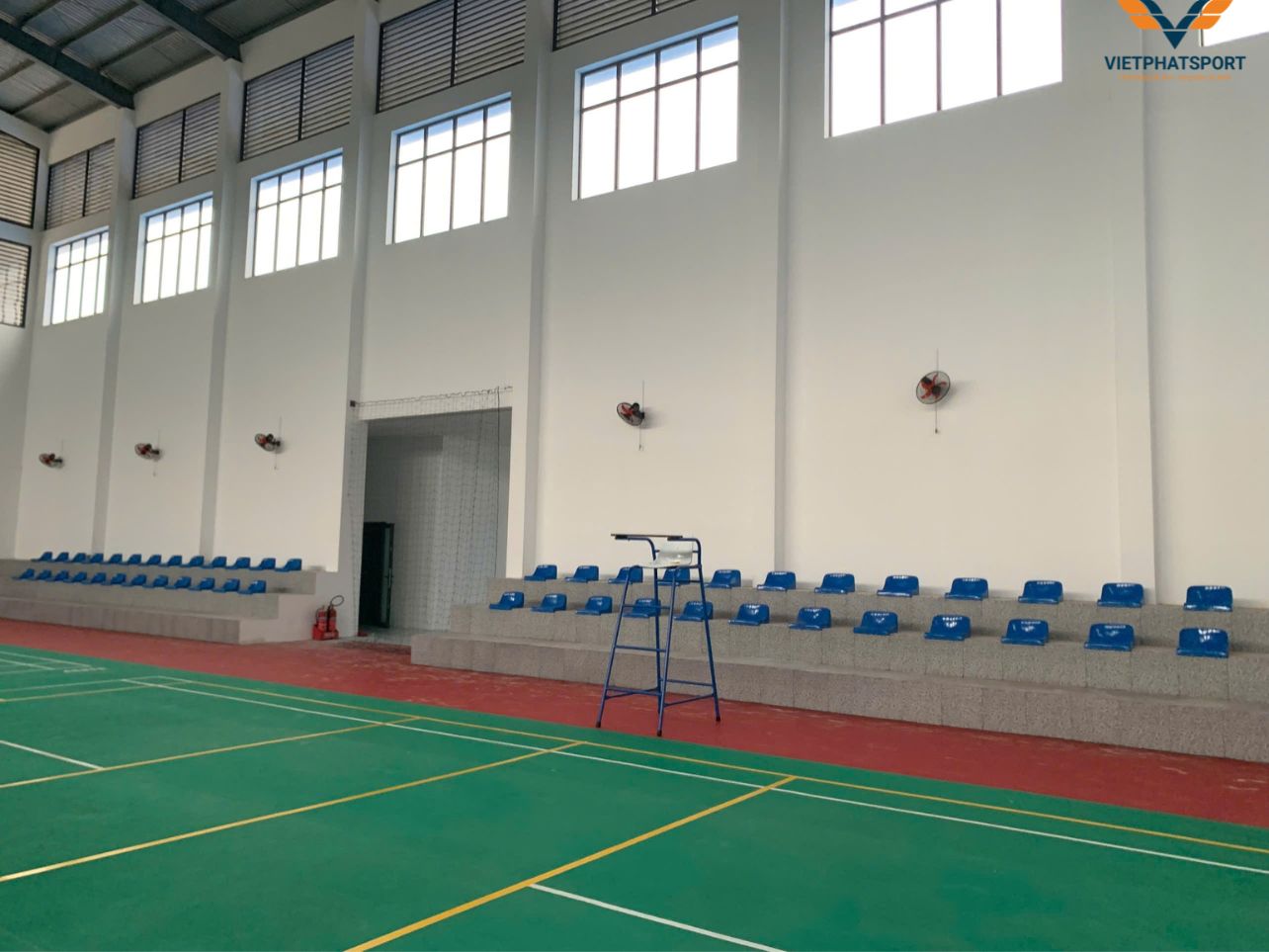 Lắp Đặt Thiết Bị Thể Thao Nhà Thi Đấu Đa Năng huyện Đông Hải