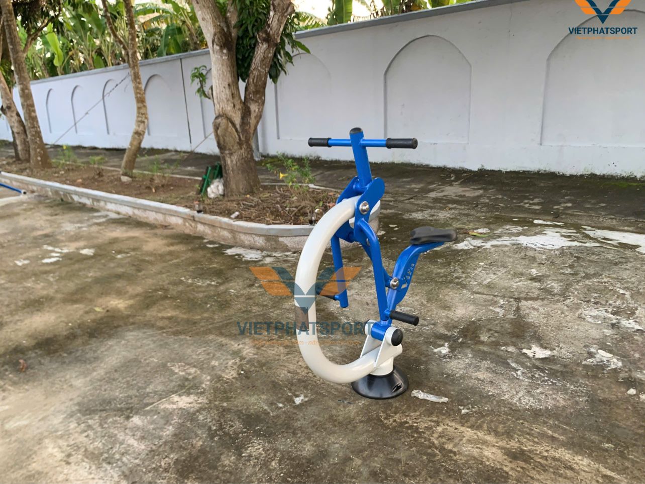 Phú Vĩnh Tây, Bạc Liêu Hoàn Thiện Tiêu Chí Nông Thôn Mới Với Dụng Cụ Thể Thao Ngoài Trời