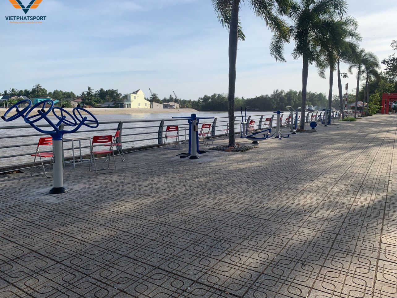TT Chợ Gạo, Tiền Giang Đạt Chuẩn Nông Thôn Mới Nâng Cao Với Máy Tập Ngoài Trời