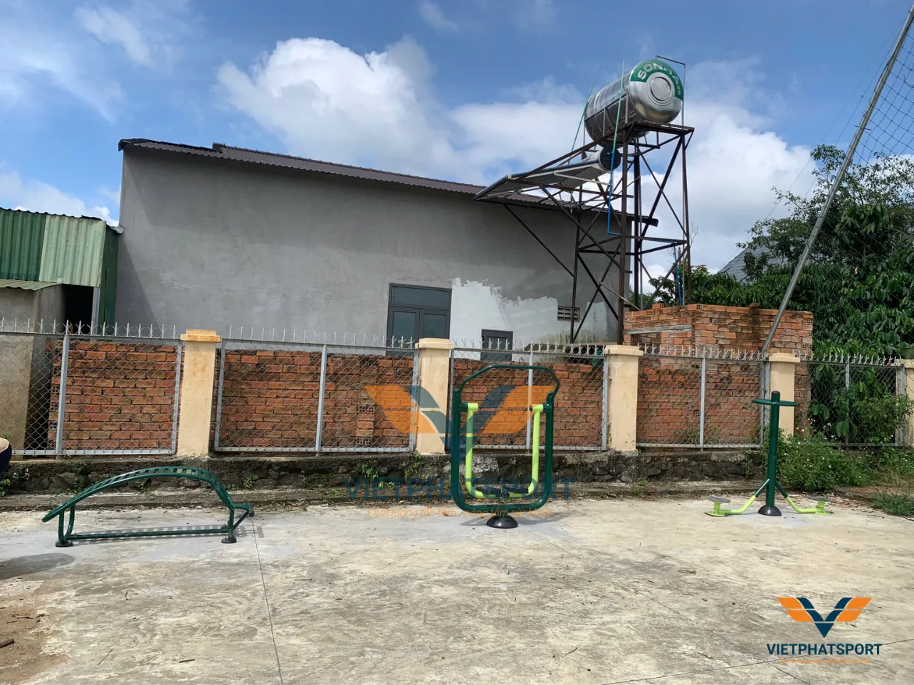 UBND Xã Đắk Nia, Đắk Nông Đầu Tư Máy Tập Ngoài Trời