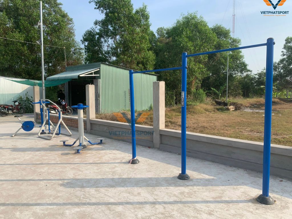Việt Phát Sport lắp đặt máy tập công viên tại xã Thủy Đông và Thủy Tây