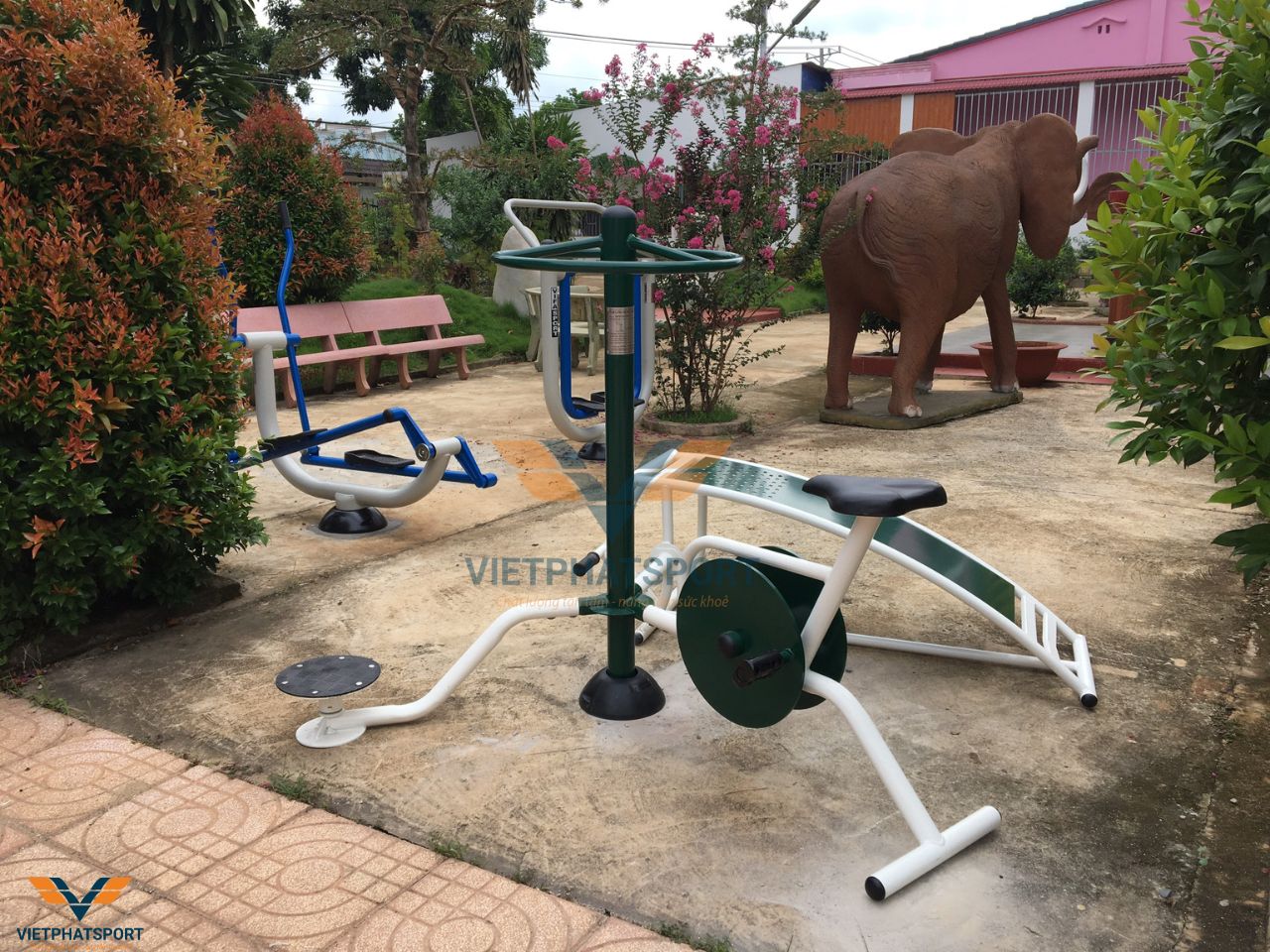 Việt Phát Sport lắp đặt máy tập ngoài trời gia đình tại Đồng Nai