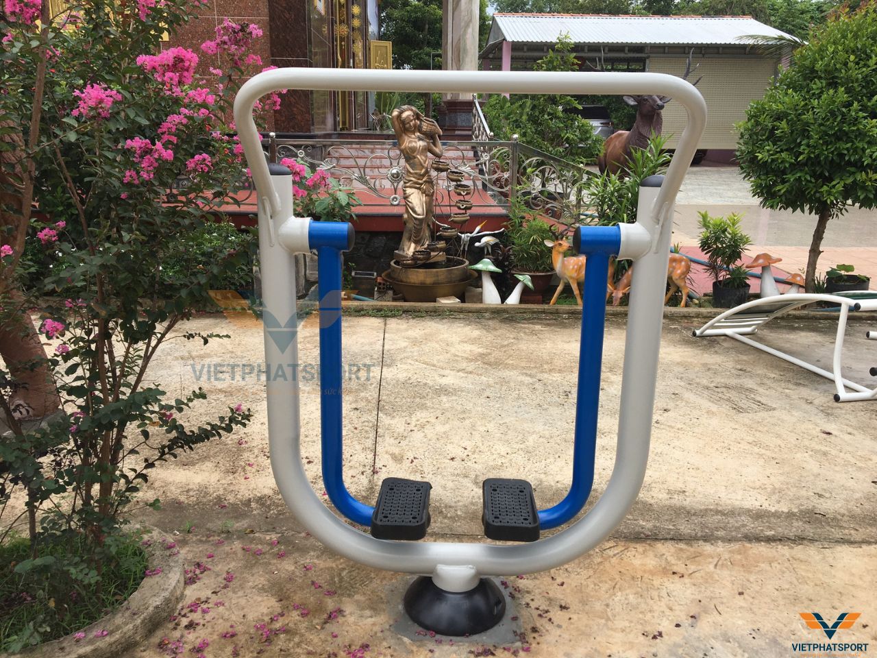 Việt Phát Sport lắp đặt máy tập ngoài trời gia đình tại Đồng Nai