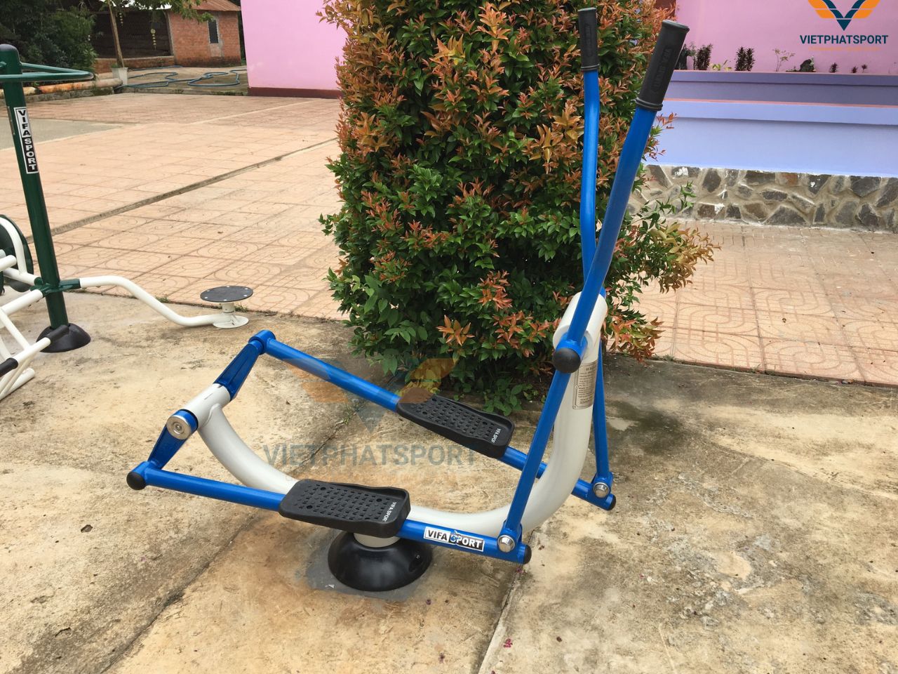 Việt Phát Sport lắp đặt máy tập ngoài trời gia đình tại Đồng Nai