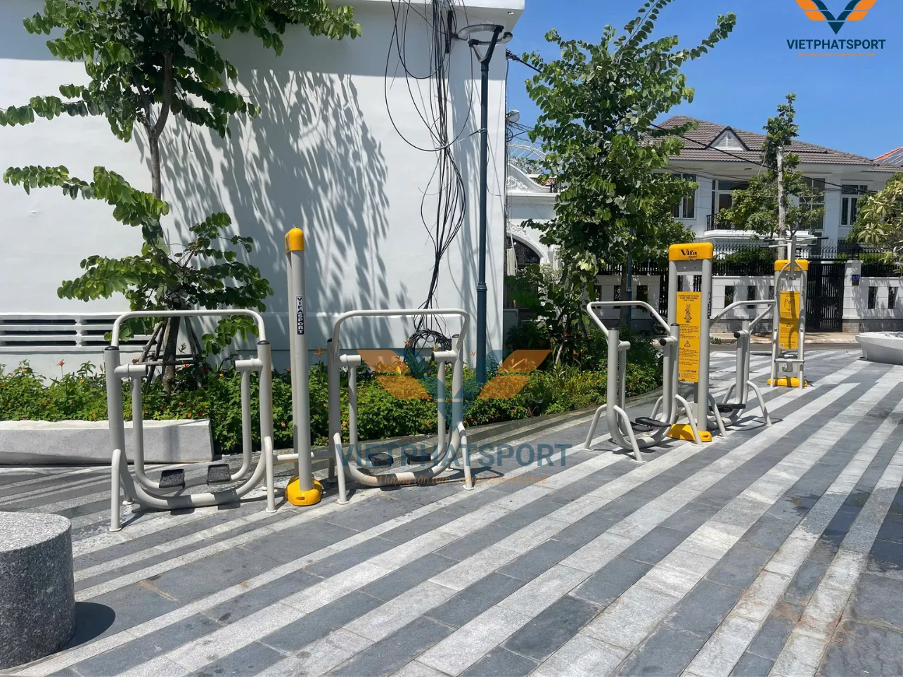 Biệt Thự Phương Nam, Vũng Tàu Lắp Đặt Máy Tập Công Viên