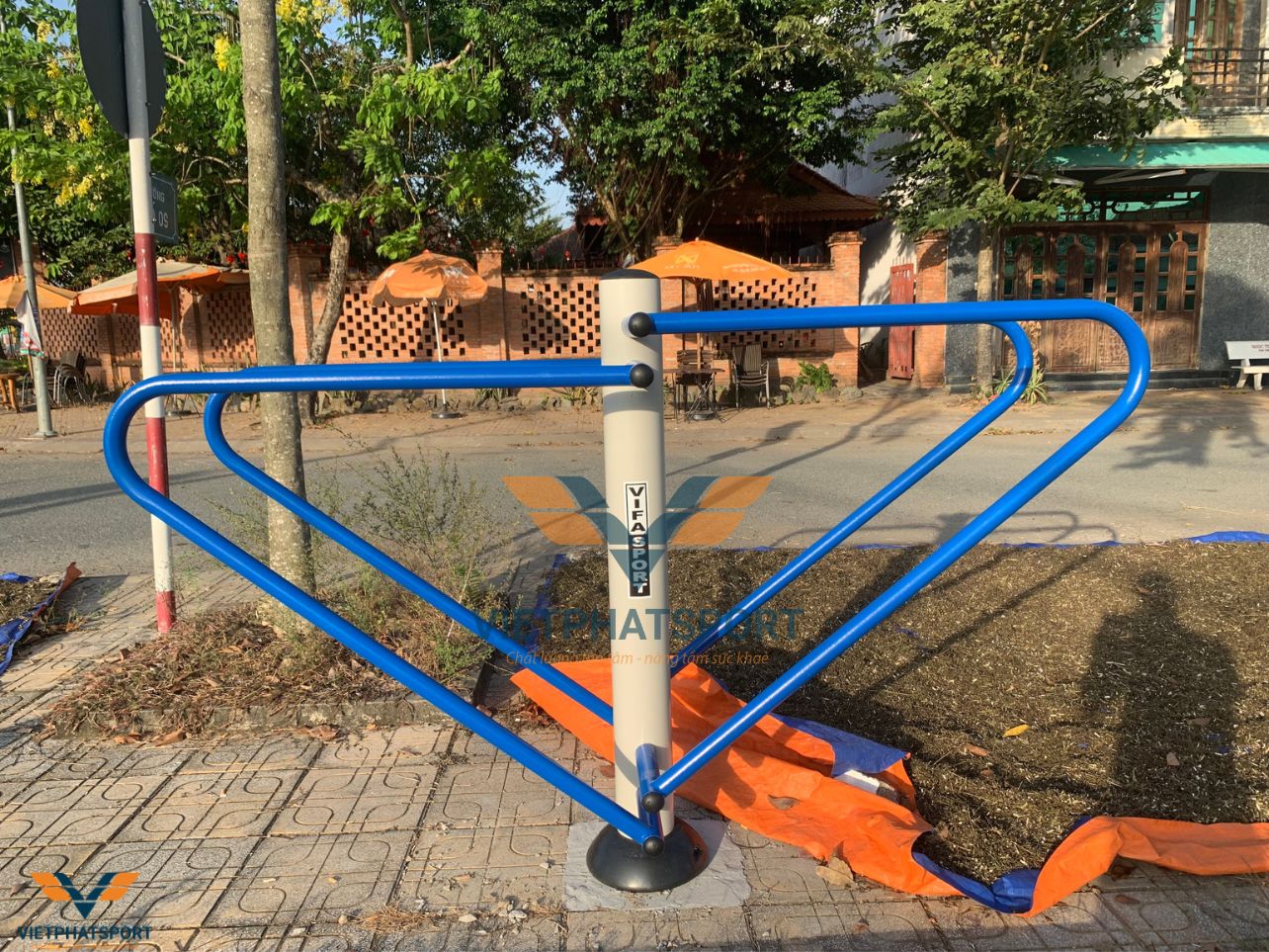 Xã Long Bình Điền nâng cấp tiện ích với dụng cụ công viên