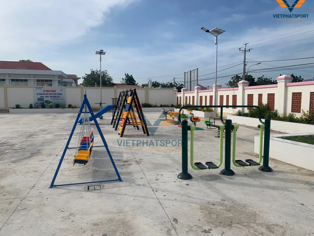 Xã Phú Lạc, Bình Thuận Lắp Đặt Khu Liên Hợp Thể Thao Ngoài Trời