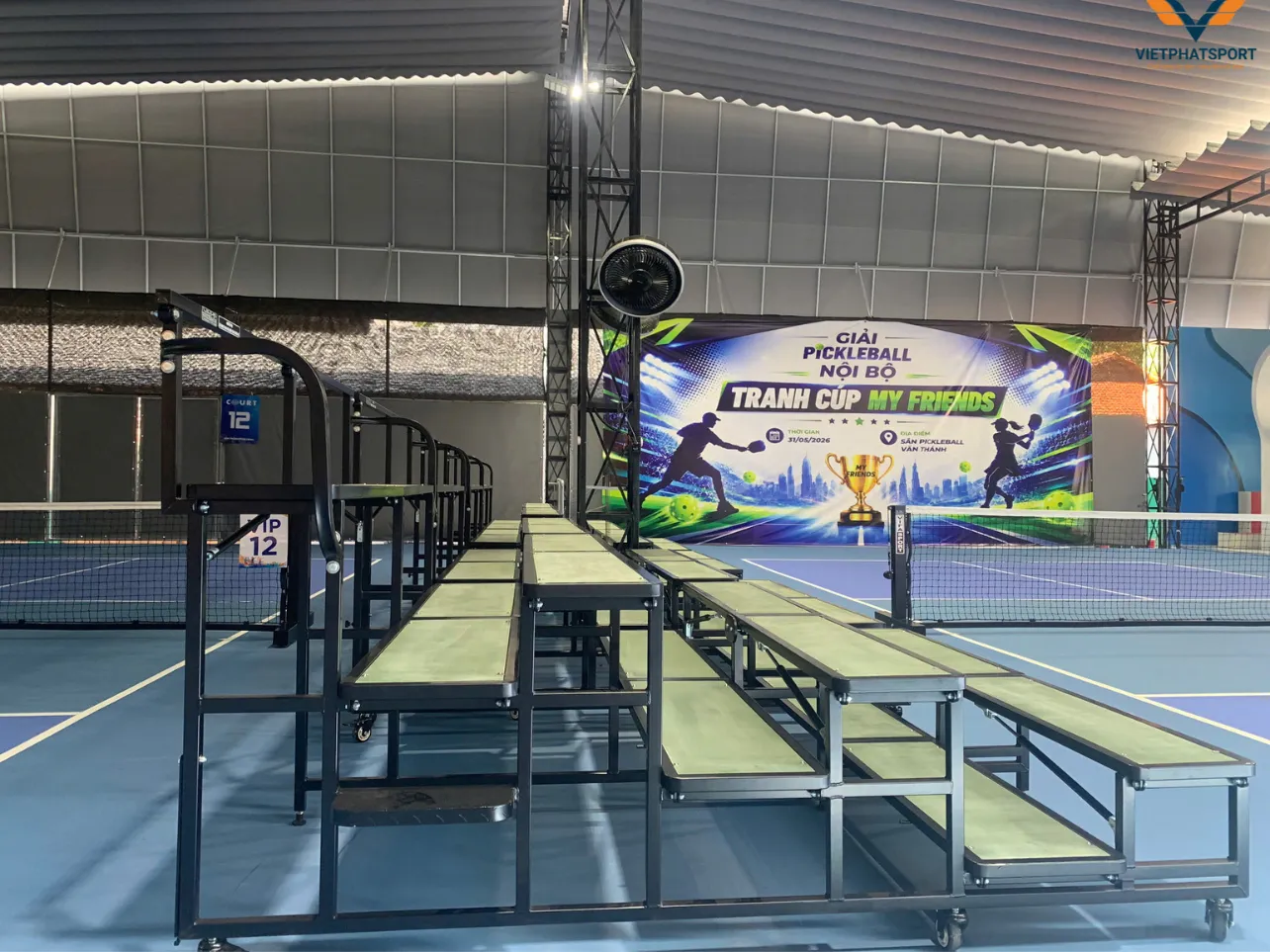 Sân Pickleball Văn Thánh, TP. HCM lắp đặt Khán Đài Xếp Giá Rẻ 