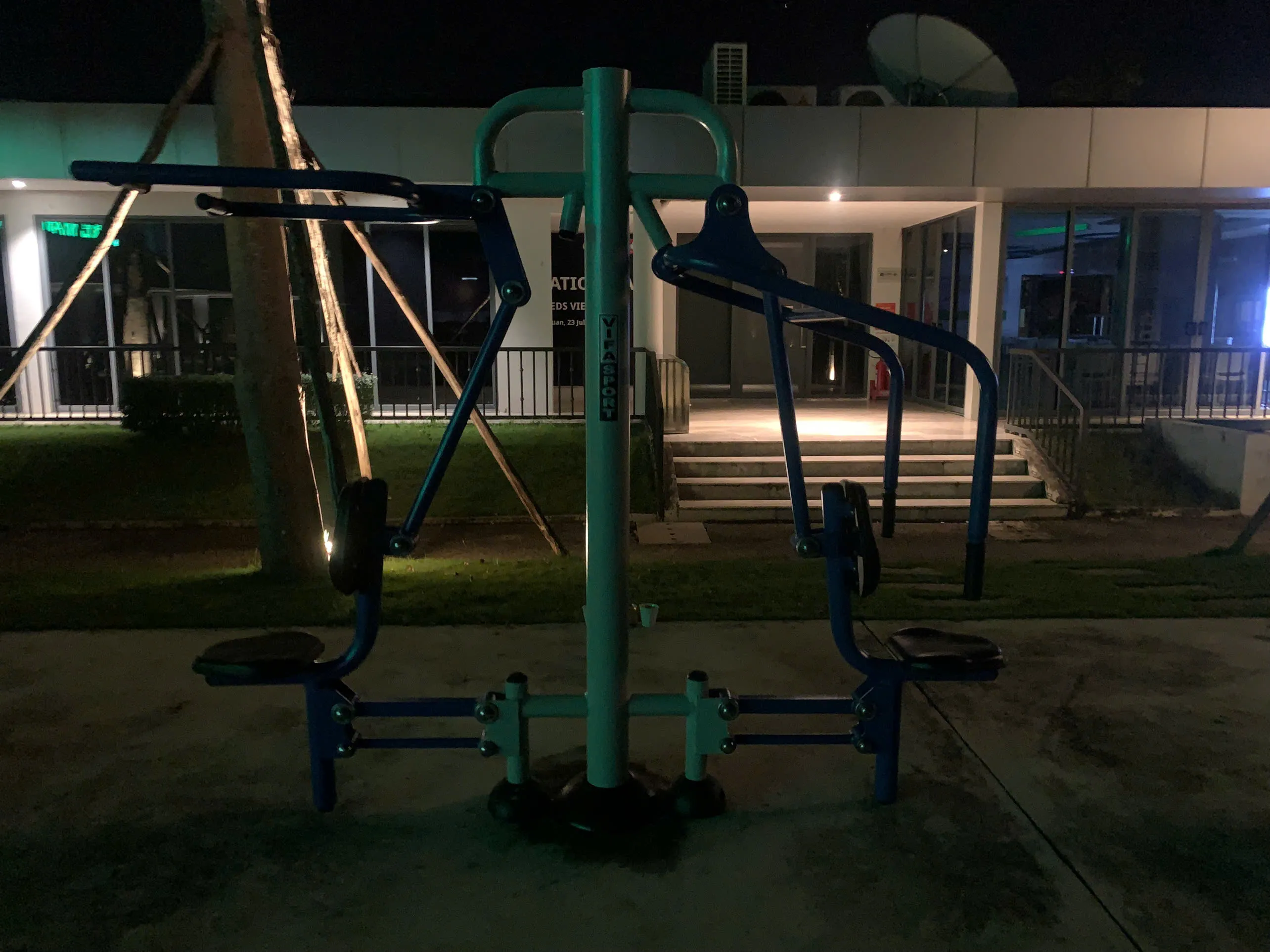 Thiết Bị Thể Thao Ngoài Trời Tại Tập Đoàn C.P. Việt Nam