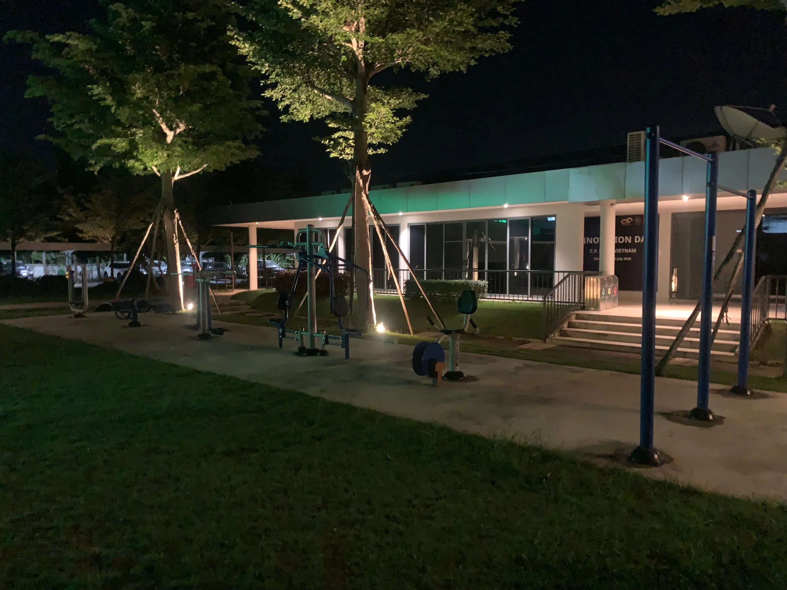 Thiết Bị Thể Thao Ngoài Trời Tại Tập Đoàn C.P. Việt Nam
