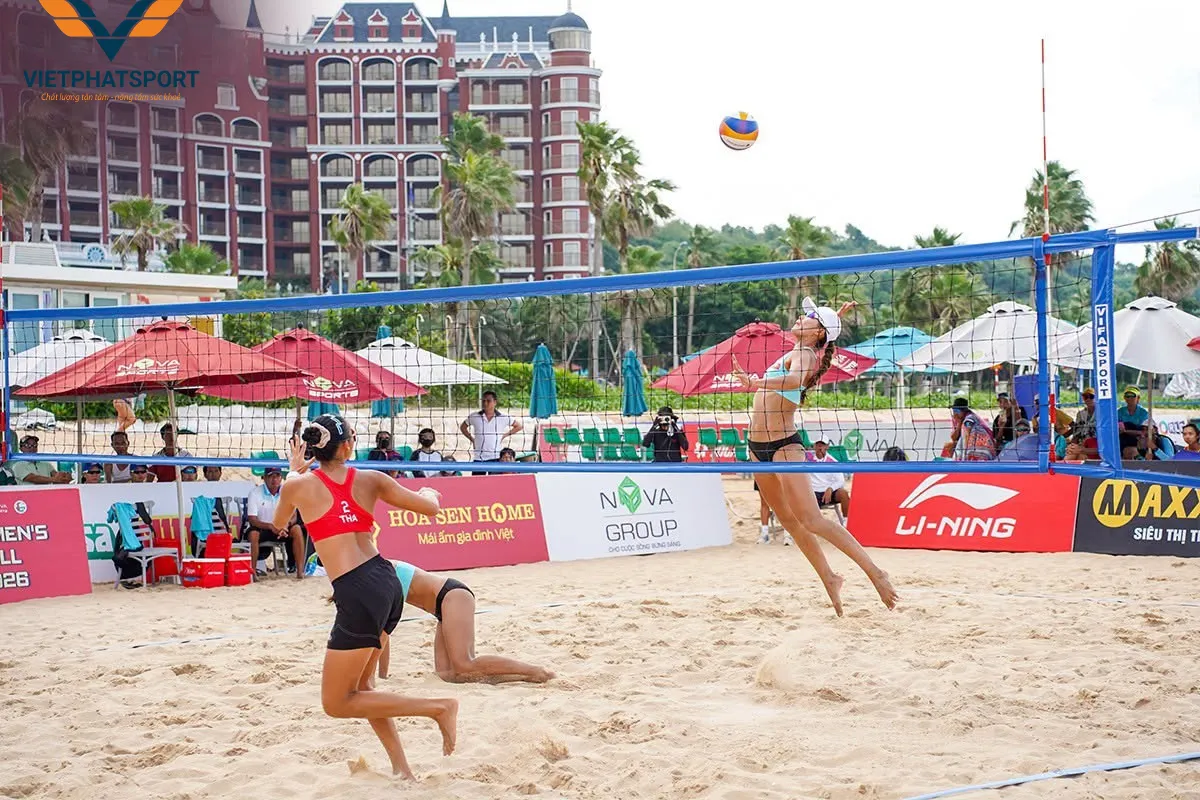 Việt Phát Sport cung cấp thiết bị bóng chuyền bãi biển cho giải quốc tế 2026