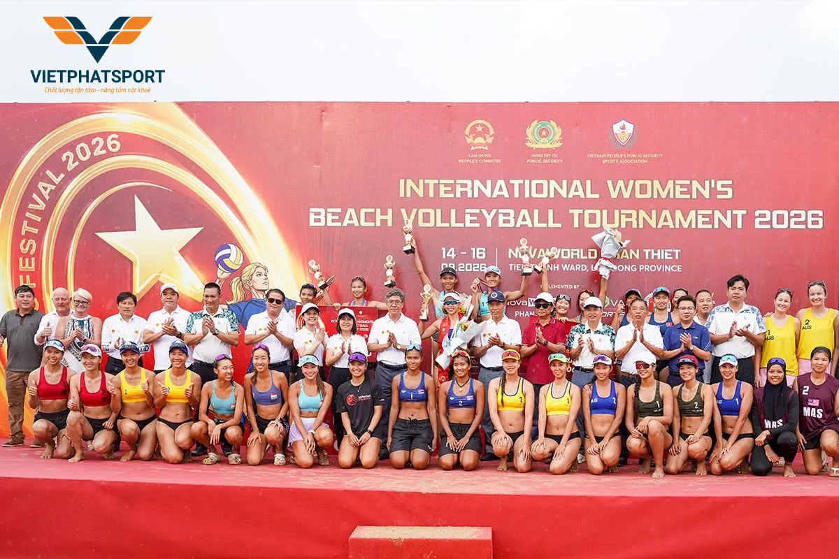 Việt Phát Sport cung cấp thiết bị bóng chuyền bãi biển cho giải quốc tế 2026