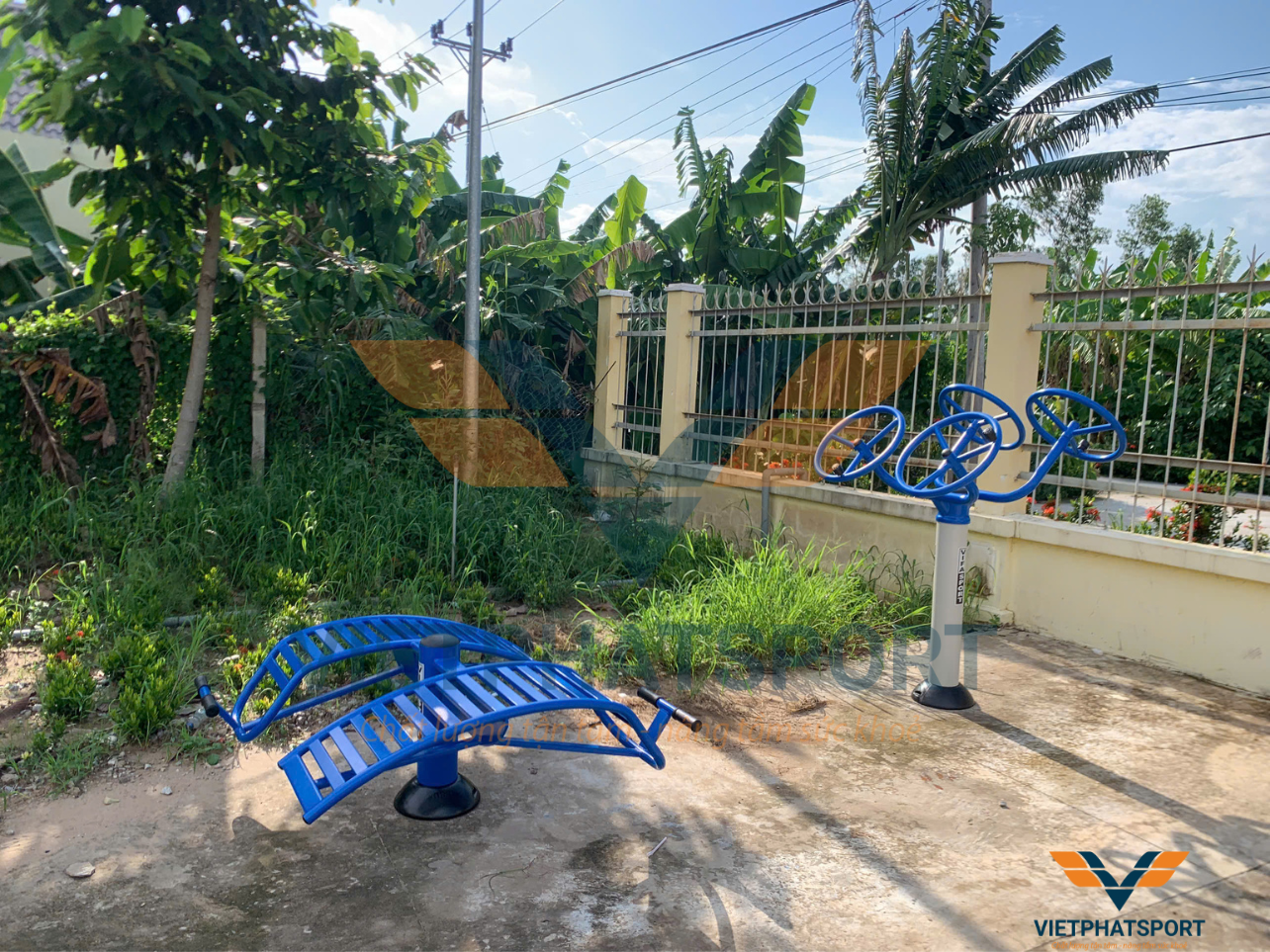 Xã Tân Mỹ, huyện Thanh Bình, tỉnh Đồng Tháp hoàn thành việc Lắp đặt máy tập công viên ngoài trời cho bà con trong xã