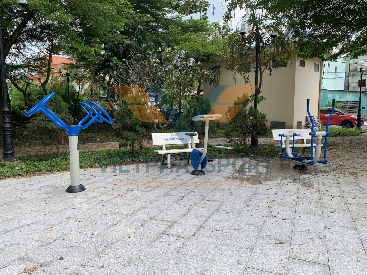 Lắp đặt dụng cụ ngoài trời cho Khu dân cư 2HA