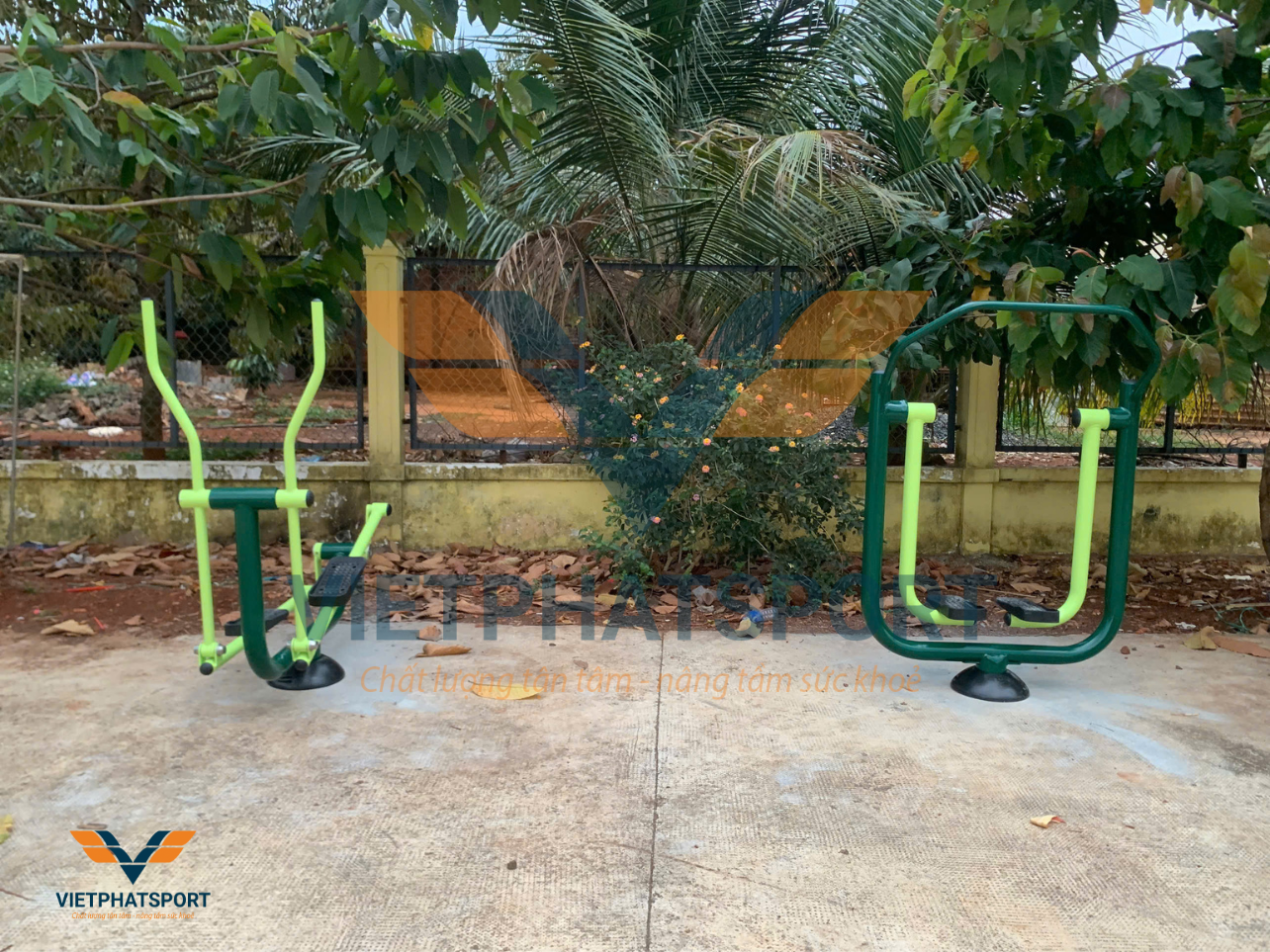 5 Thôn của Xã Phước Tân, huyện Phú riềng, Tỉnh Bình Phước trang bị cho bà con máy tập thể thao ngoài trời