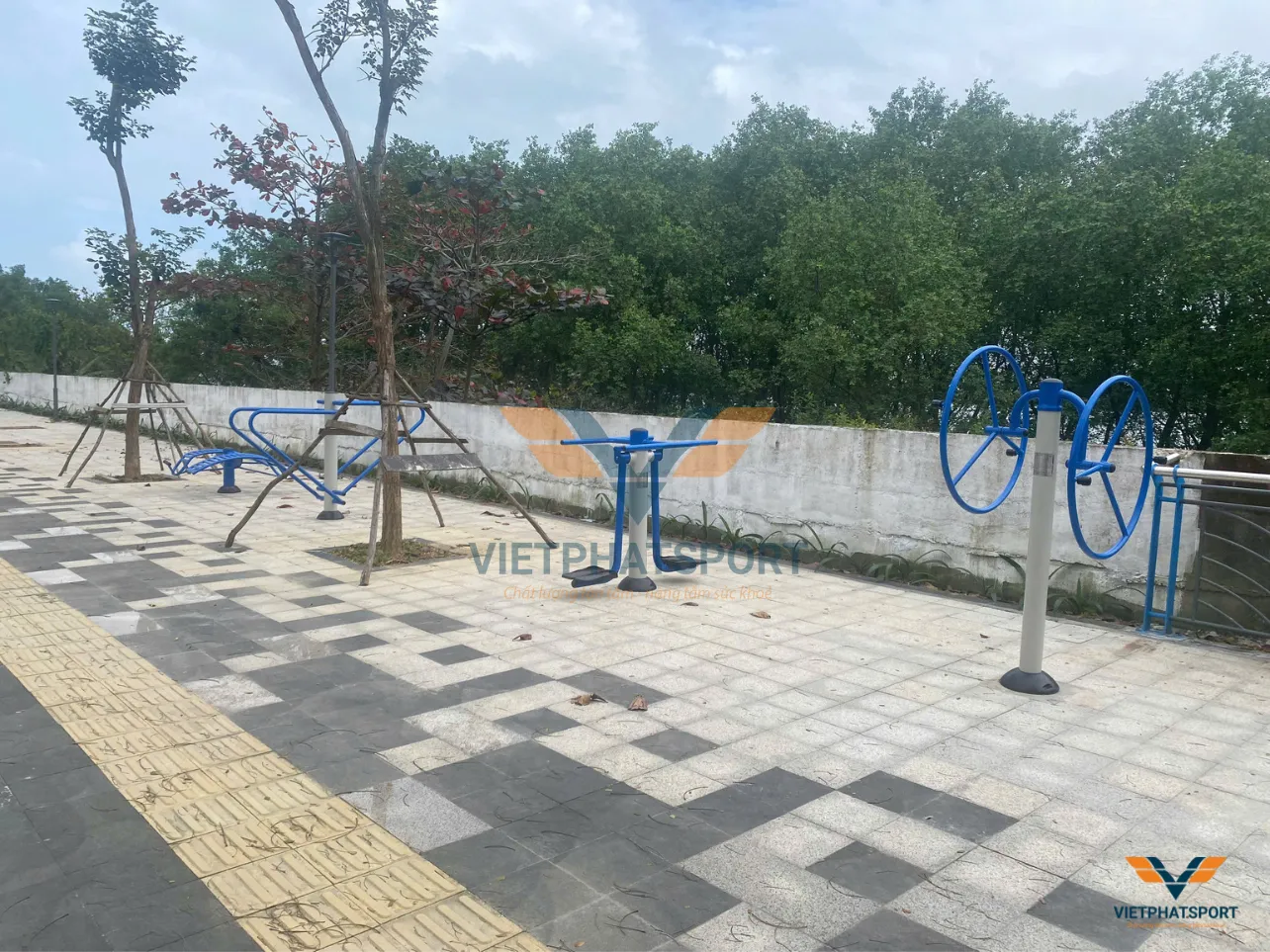 Đại lộ Thăng Long, TP Đà Nẵng - Tươi mới với dự án lắp đặt dụng cụ thể thao ngoài trời