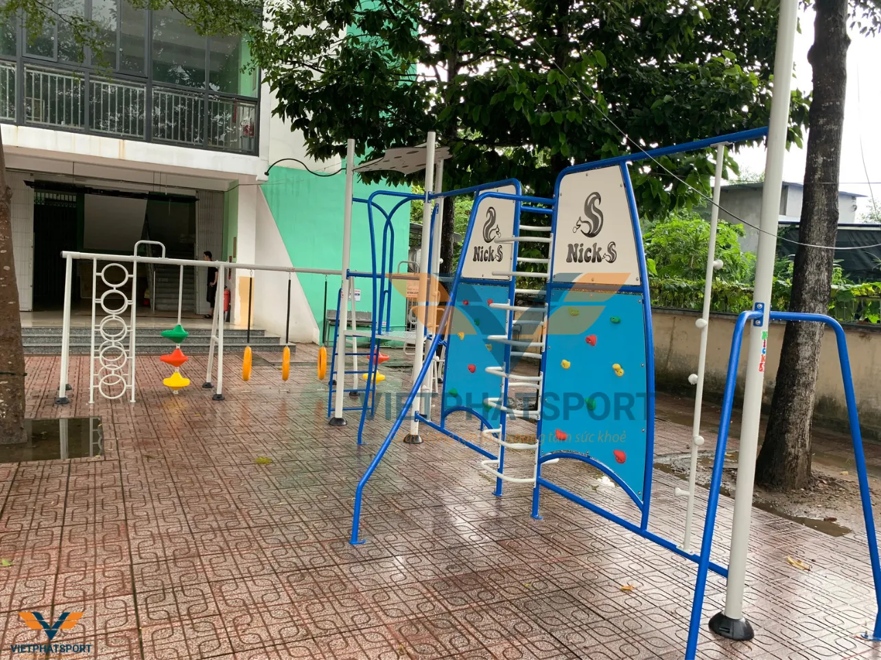 Trường Hồng Bàng, Đồng Nai - trang bị cụm vận động liên hoàn để học sinh có thêm sân chơi sau những giờ học căng thẳng