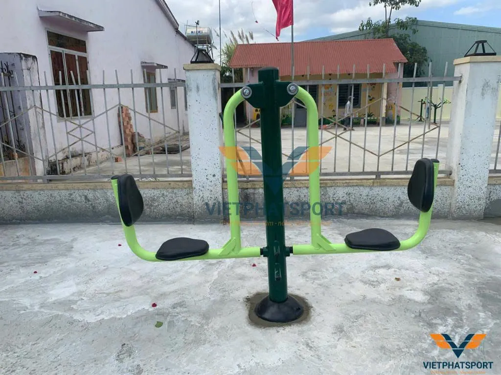 UBND Phường Tây Sơn, Kon Tum khánh thành công trình dụng cụ thể thao ngoài trời