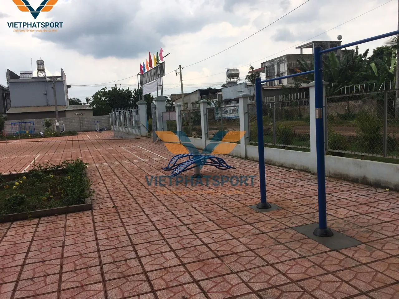 UBND xã Xuân Định quyết tâm giữ vững tiêu chí Nông thôn mới nâng cao bằng các thiết bị thể thao ngoài trời