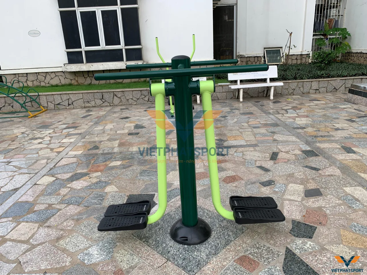 Việt Phát Sport hoàn thành lắp đặt dụng cụ thể thao ngoài trời cho Chung Cư Hoàng Anh Gold House